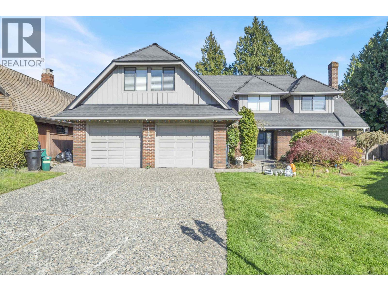1206 PACIFIC DRIVE