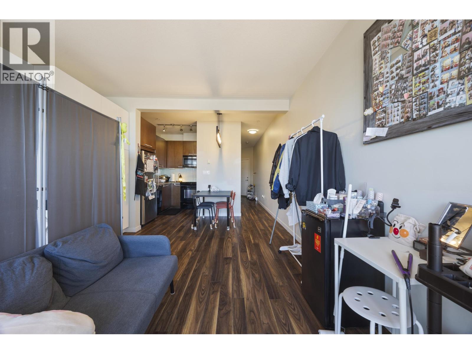 311 5388 Grimmer Street Property Photo 14