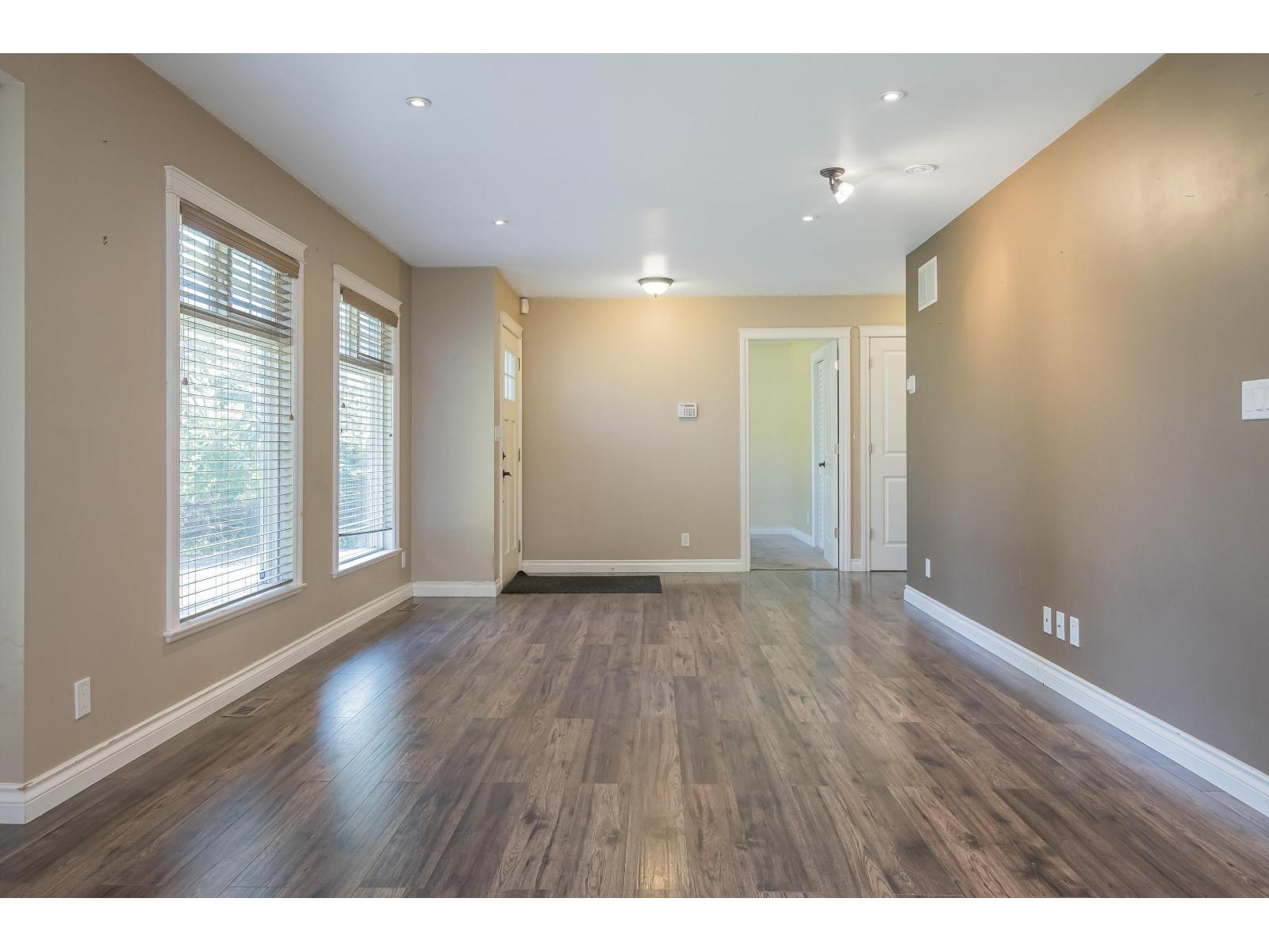 14266 Melrose Drive Property Photo 10