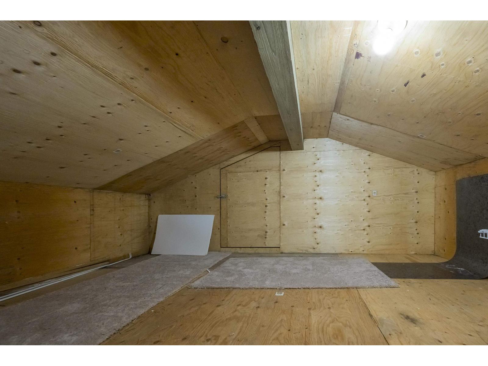 14266 Melrose Drive Property Photo 23