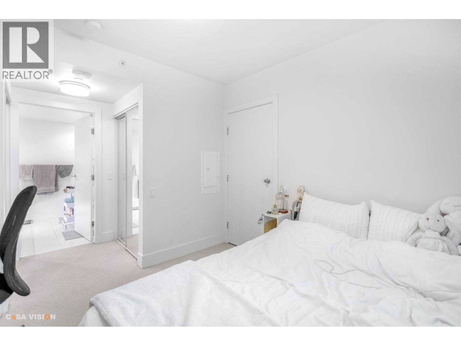 417 5508 Hollybridge Way Property Photo 11