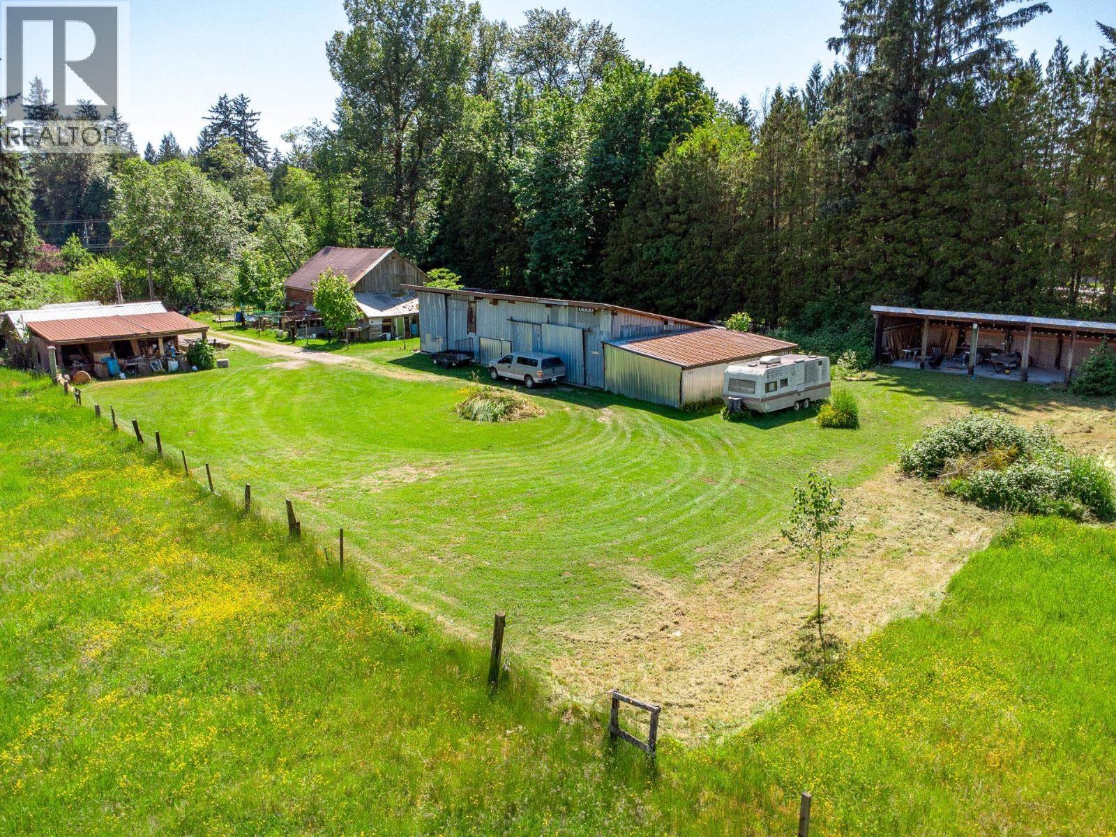 22909 132 Avenue Property Photo 9