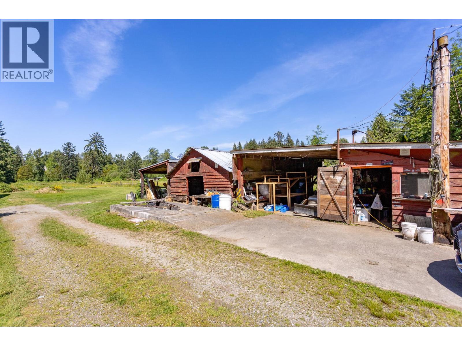 22909 132 Avenue Property Photo 17