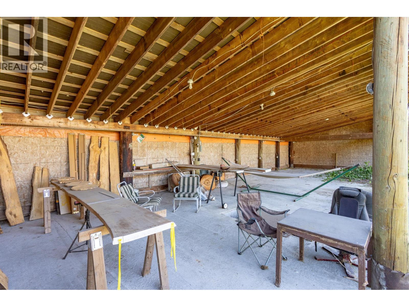 22909 132 Avenue Property Photo 20