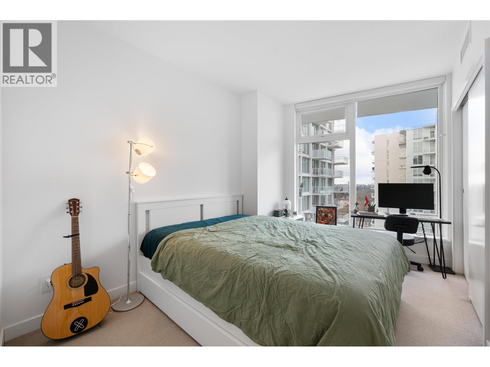 1210 2220 Kingsway Property Photo 27
