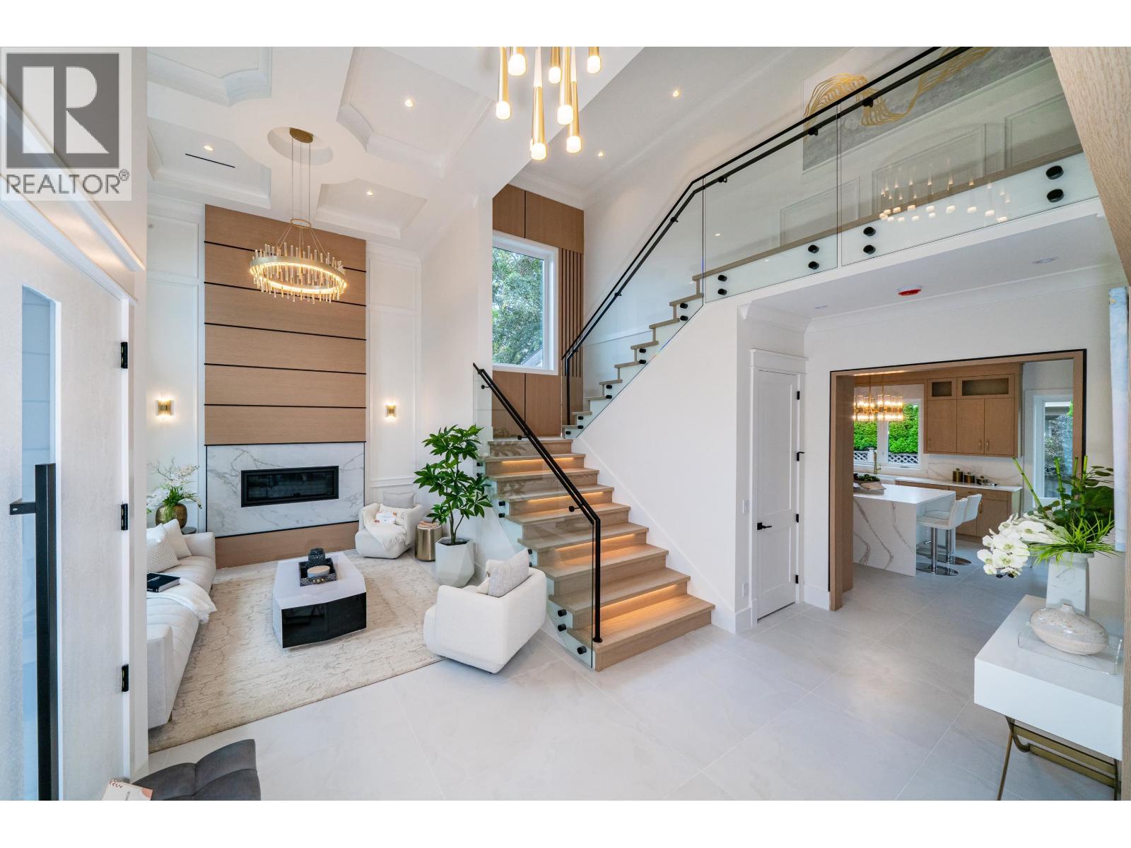 8411 Elsmore Road Property Photo 4