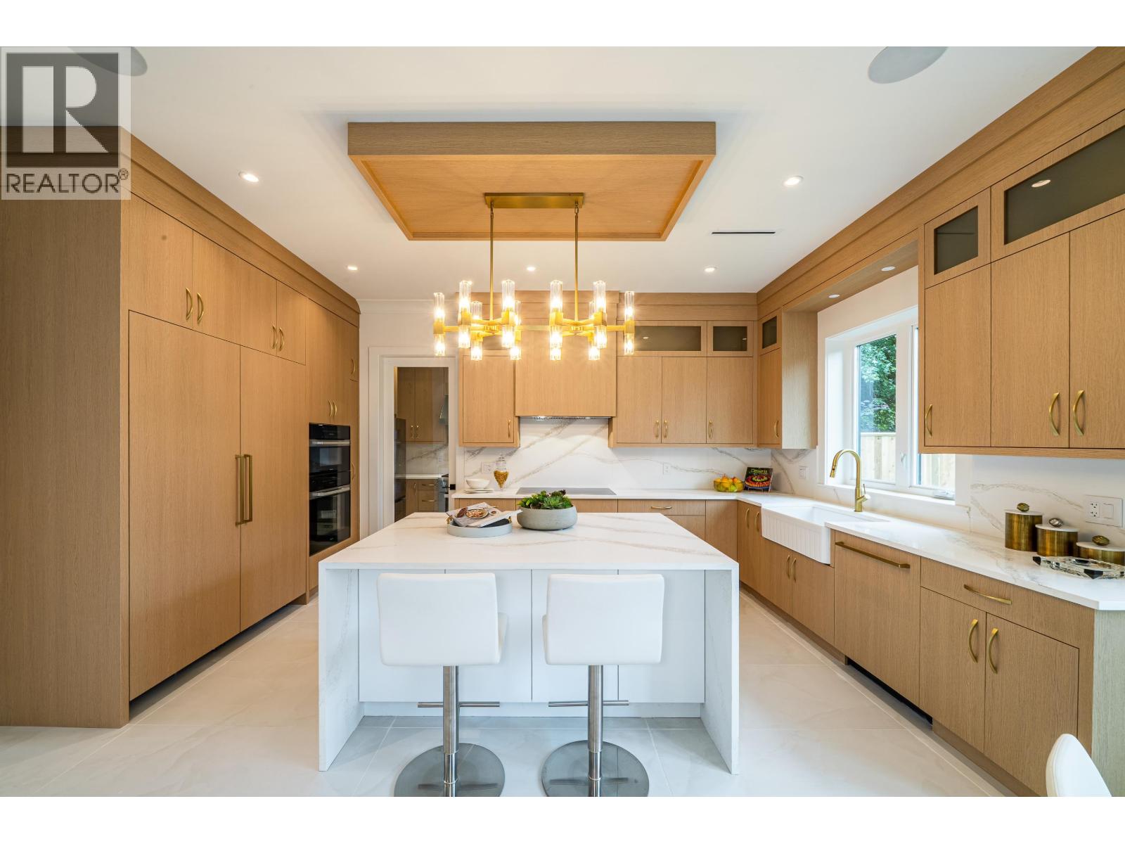 8411 Elsmore Road Property Photo 10
