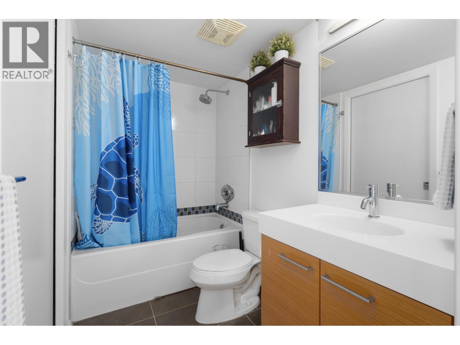 709 2770 Sophia Street Property Photo 21