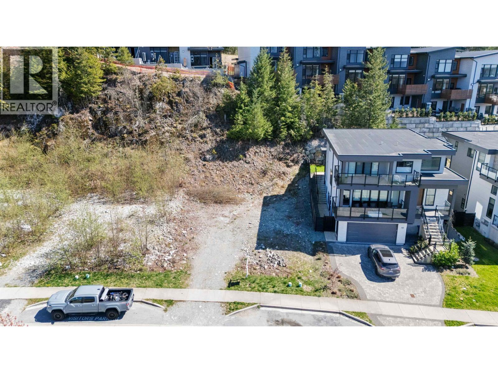 18 3385 Mamquam Road Property Photo 1