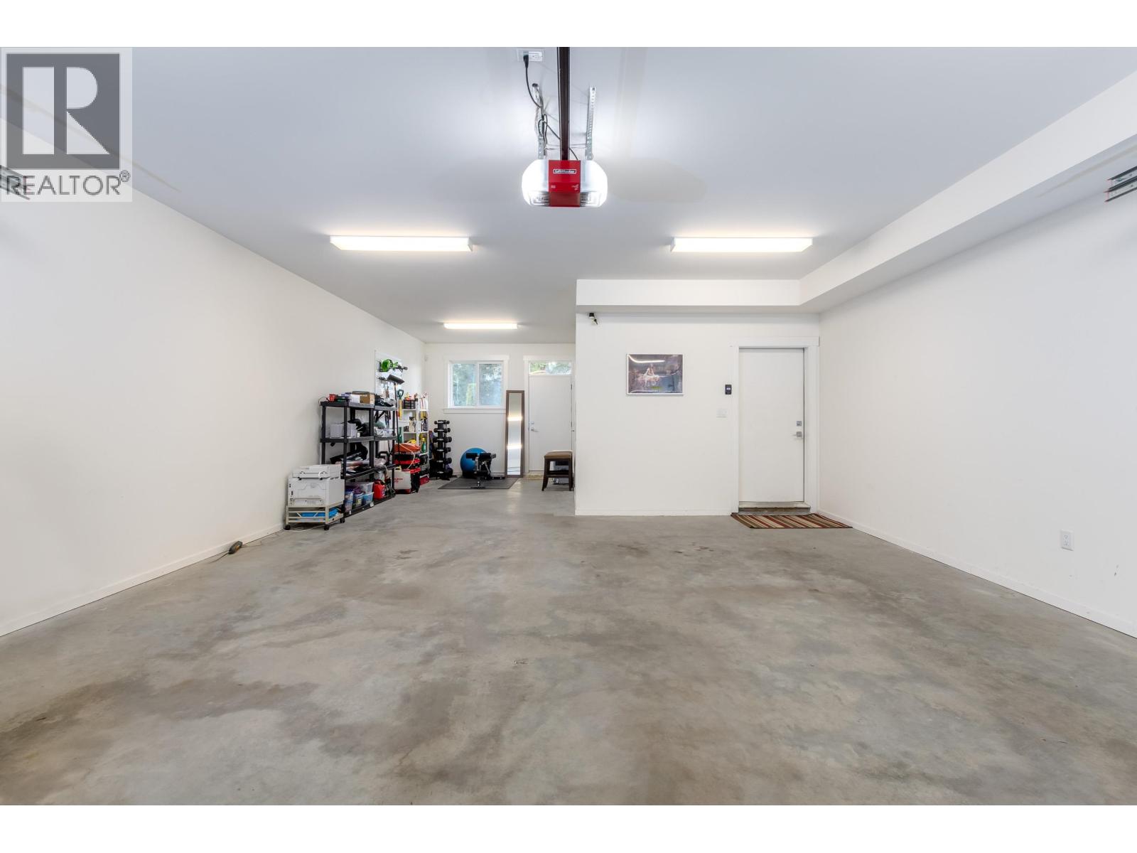 1 300 Furry Creek Drive Property Photo 32
