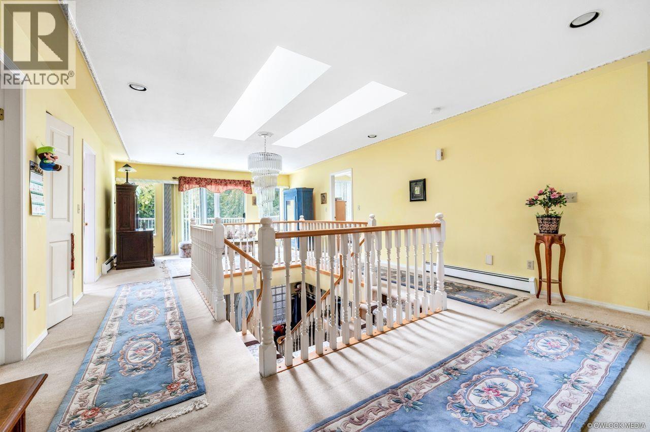 12540 Westminster Highway Property Photo 16