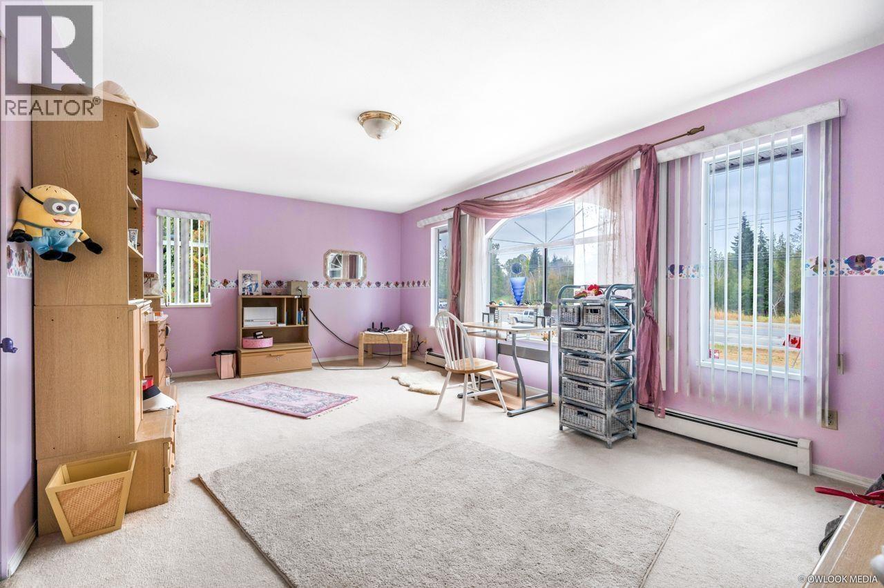 12540 Westminster Highway Property Photo 18