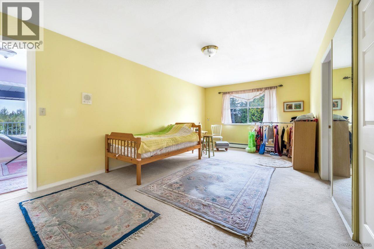 12540 Westminster Highway Property Photo 22