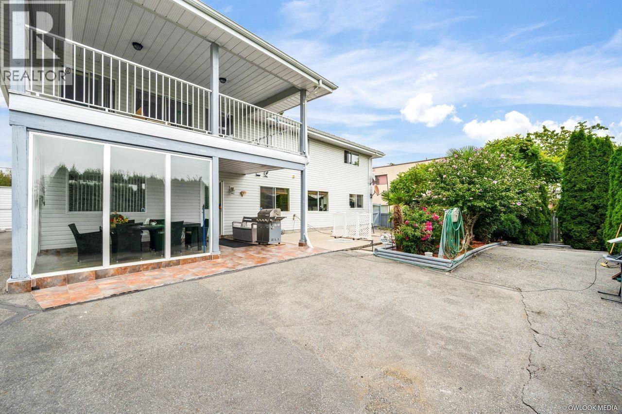 12540 Westminster Highway Property Photo 29
