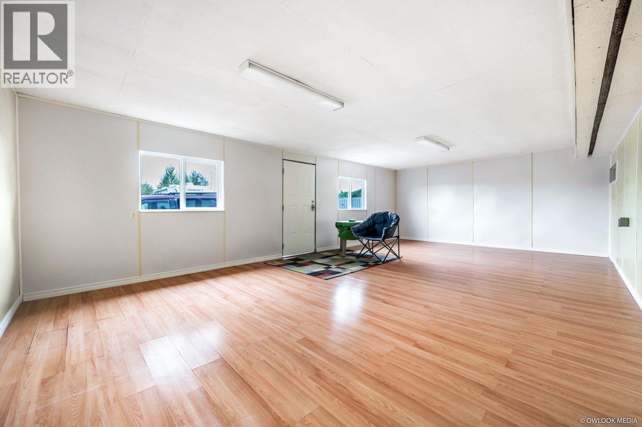 12540 Westminster Highway Property Photo 34