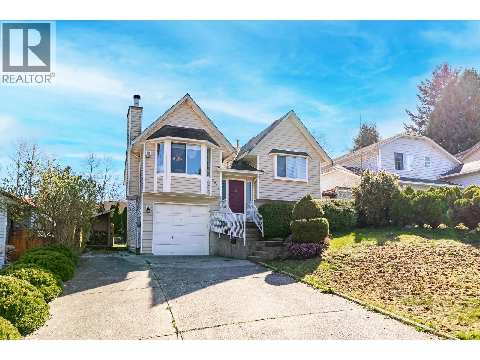 2934 Heckbert Place Property Photo 2