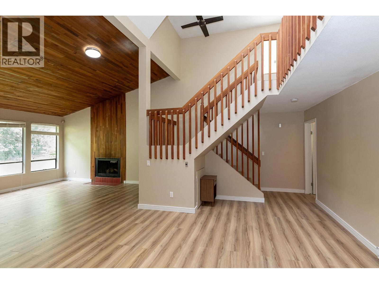1238 Gabriola Drive Property Photo 6