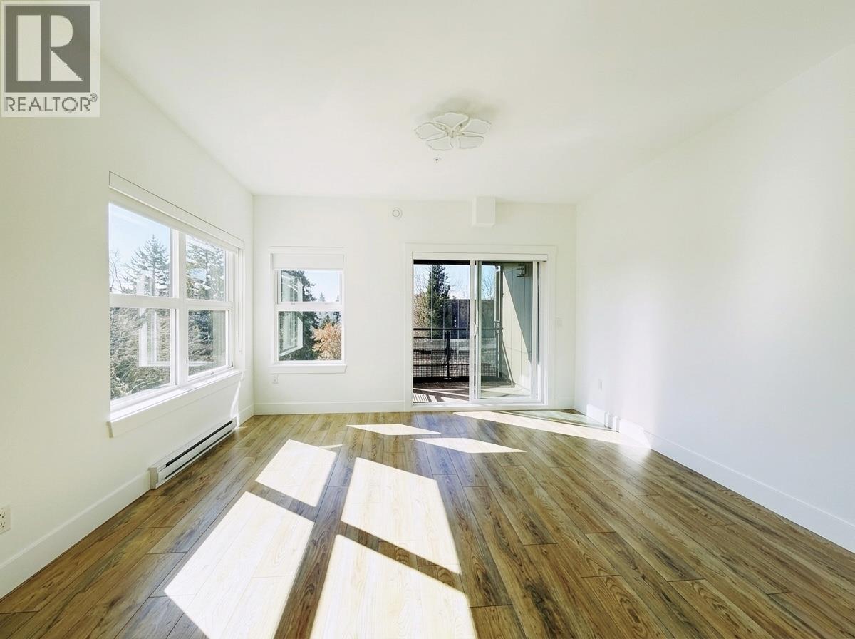 303 22577 Royal Crescent Property Photo 19