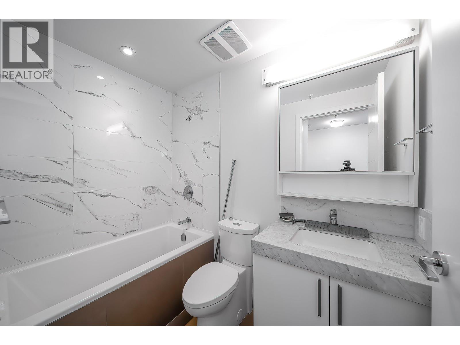 515 5599 Cooney Road Property Photo 8