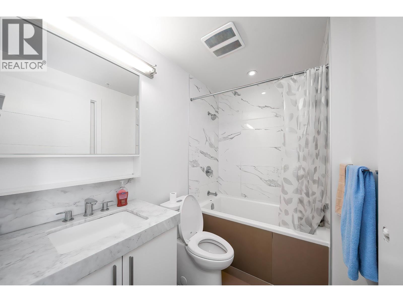 515 5599 Cooney Road Property Photo 11