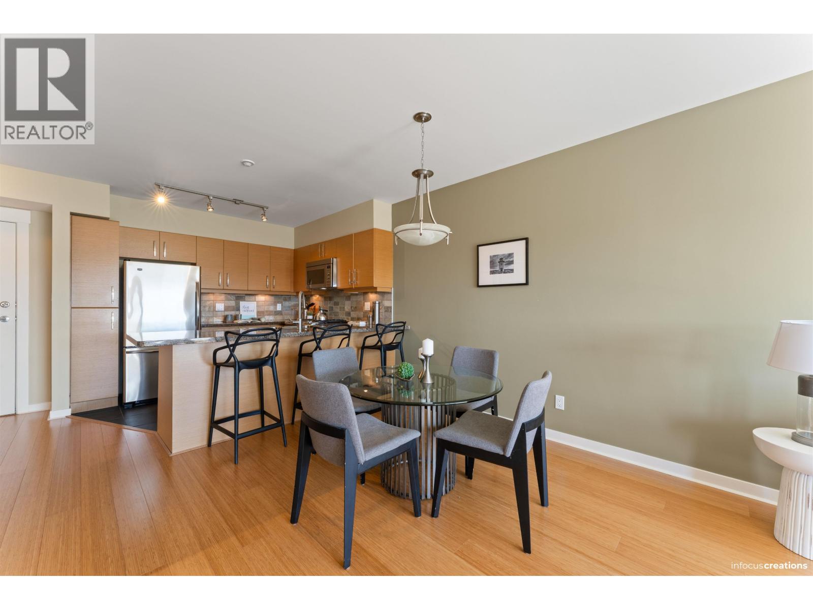 209 1315 56 Street Property Photo 14