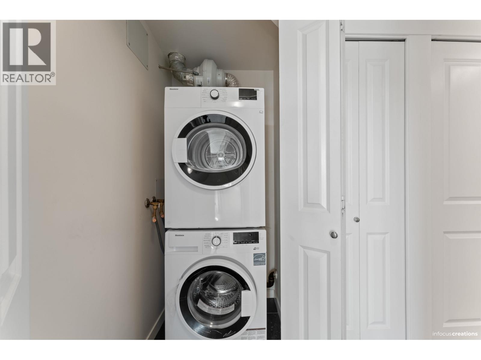 209 1315 56 Street Property Photo 22