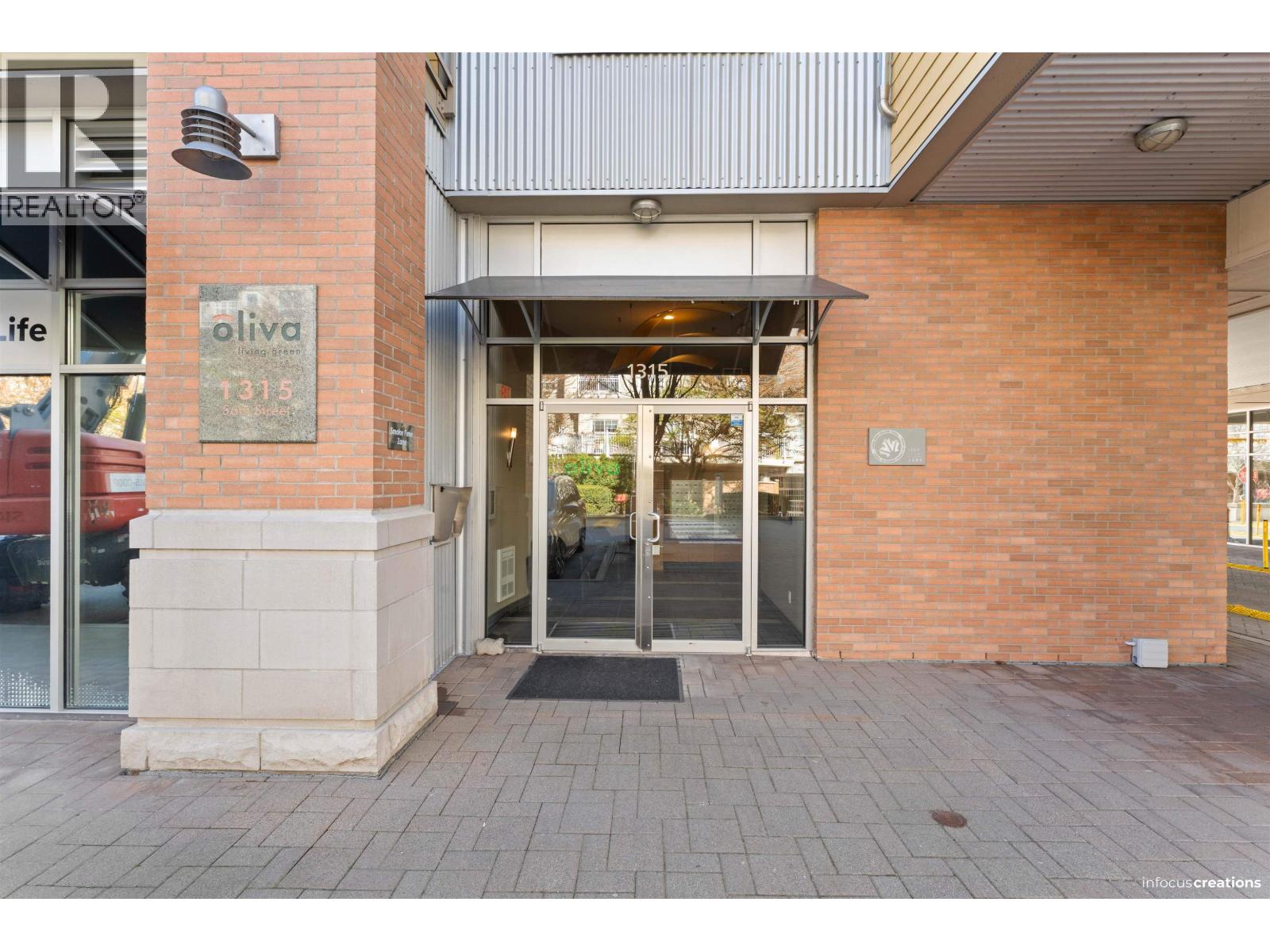 209 1315 56 Street Property Photo 29