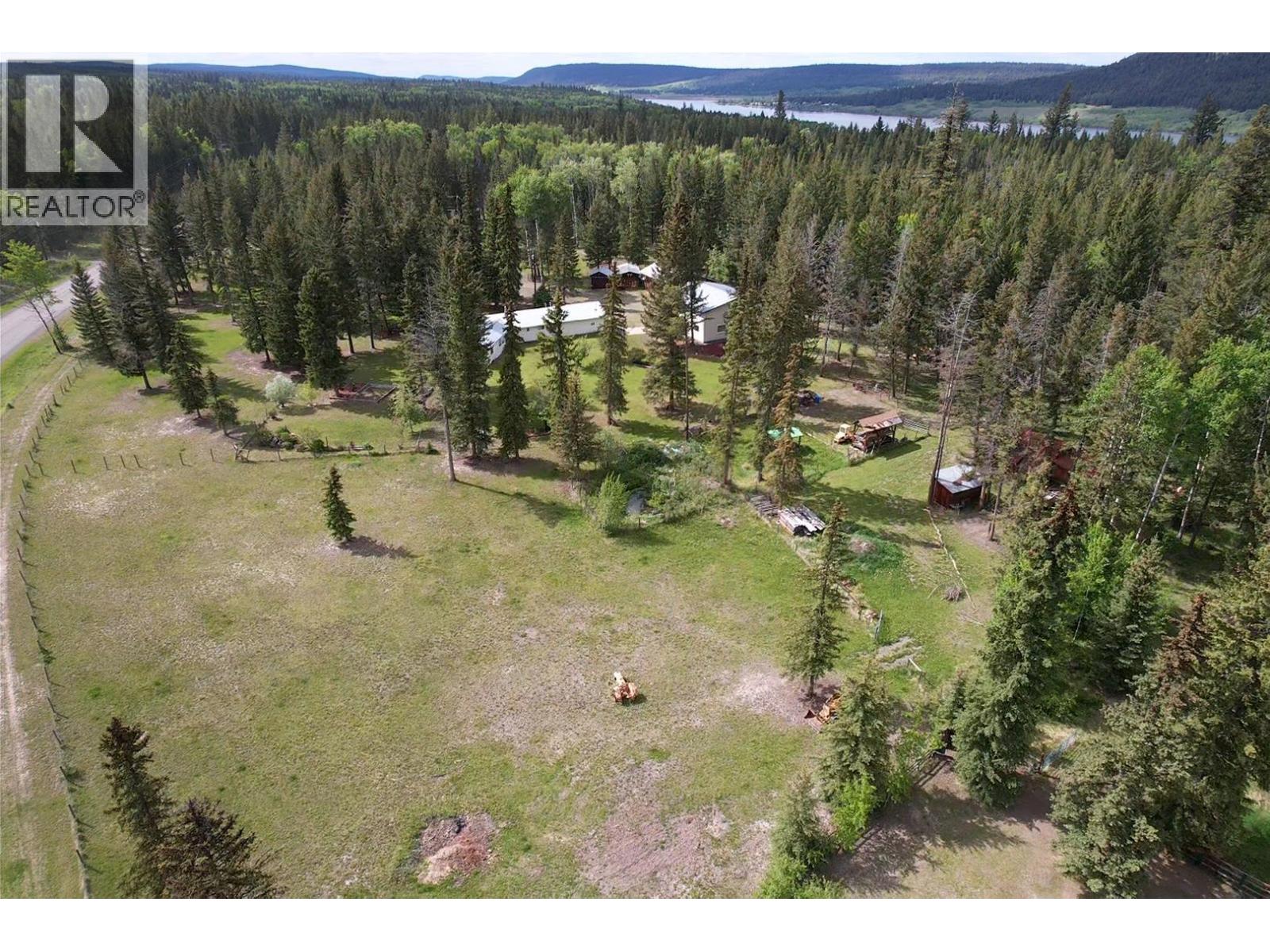 6265 Horse Lake Road Property Photo 4