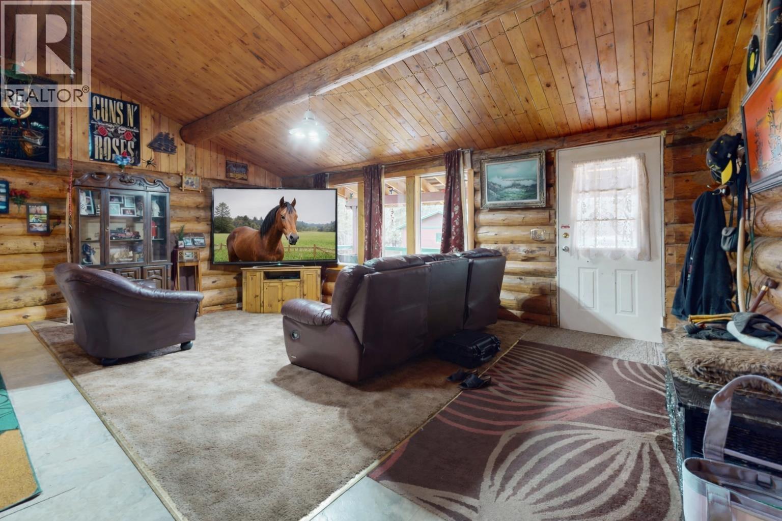 6265 Horse Lake Road Property Photo 9