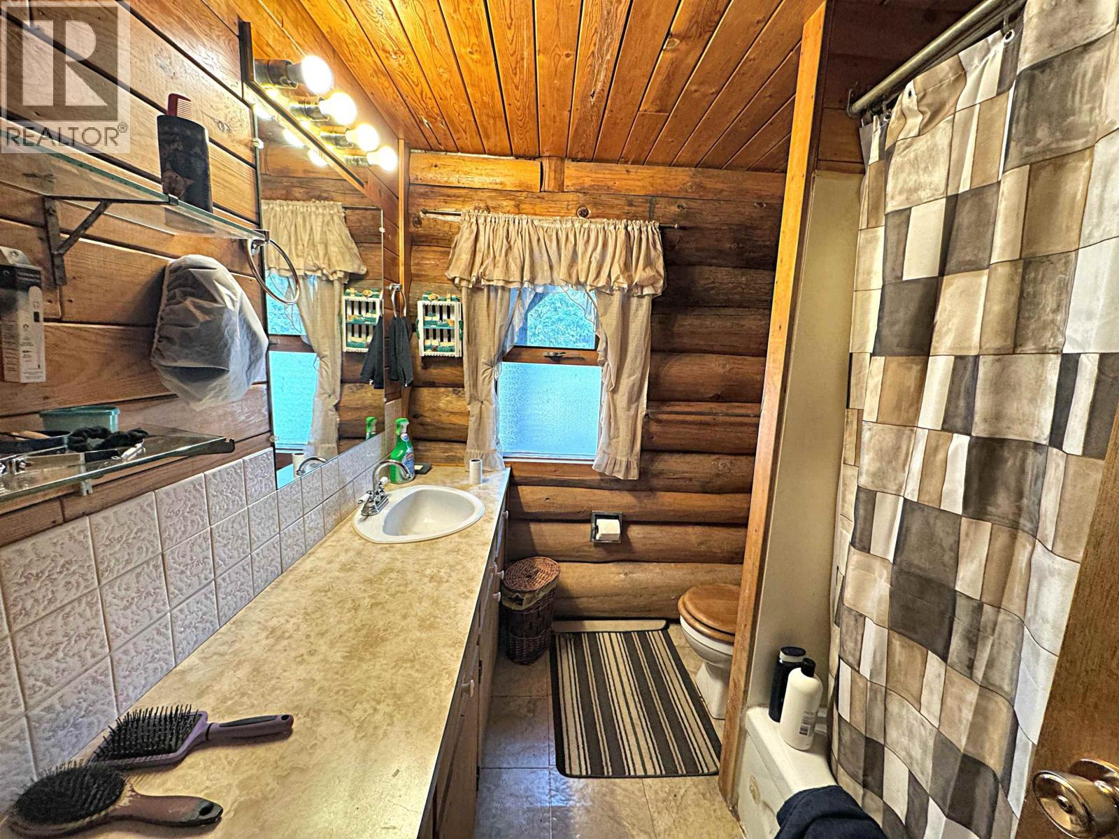 6265 Horse Lake Road Property Photo 14