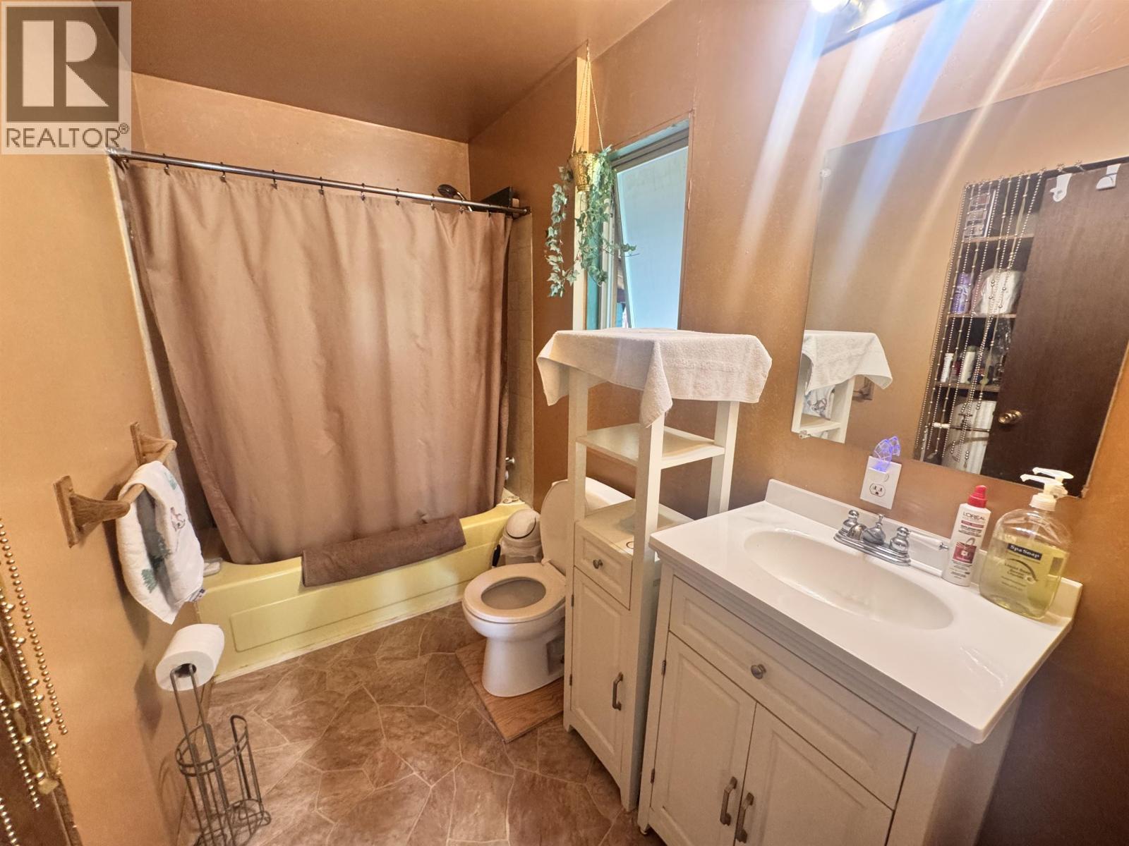 6265 Horse Lake Road Property Photo 25