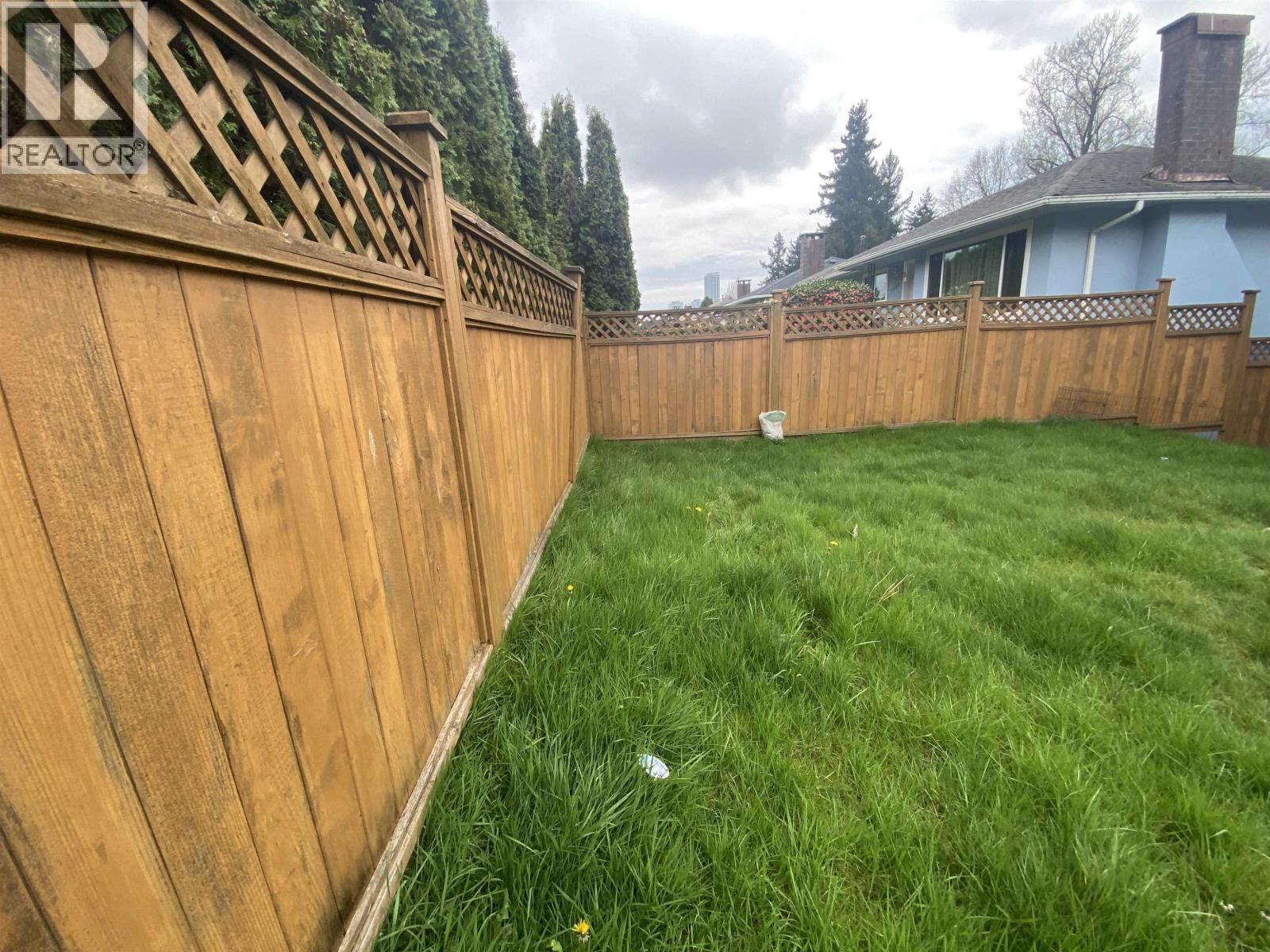 7635 10th Avenue Property Photo 22