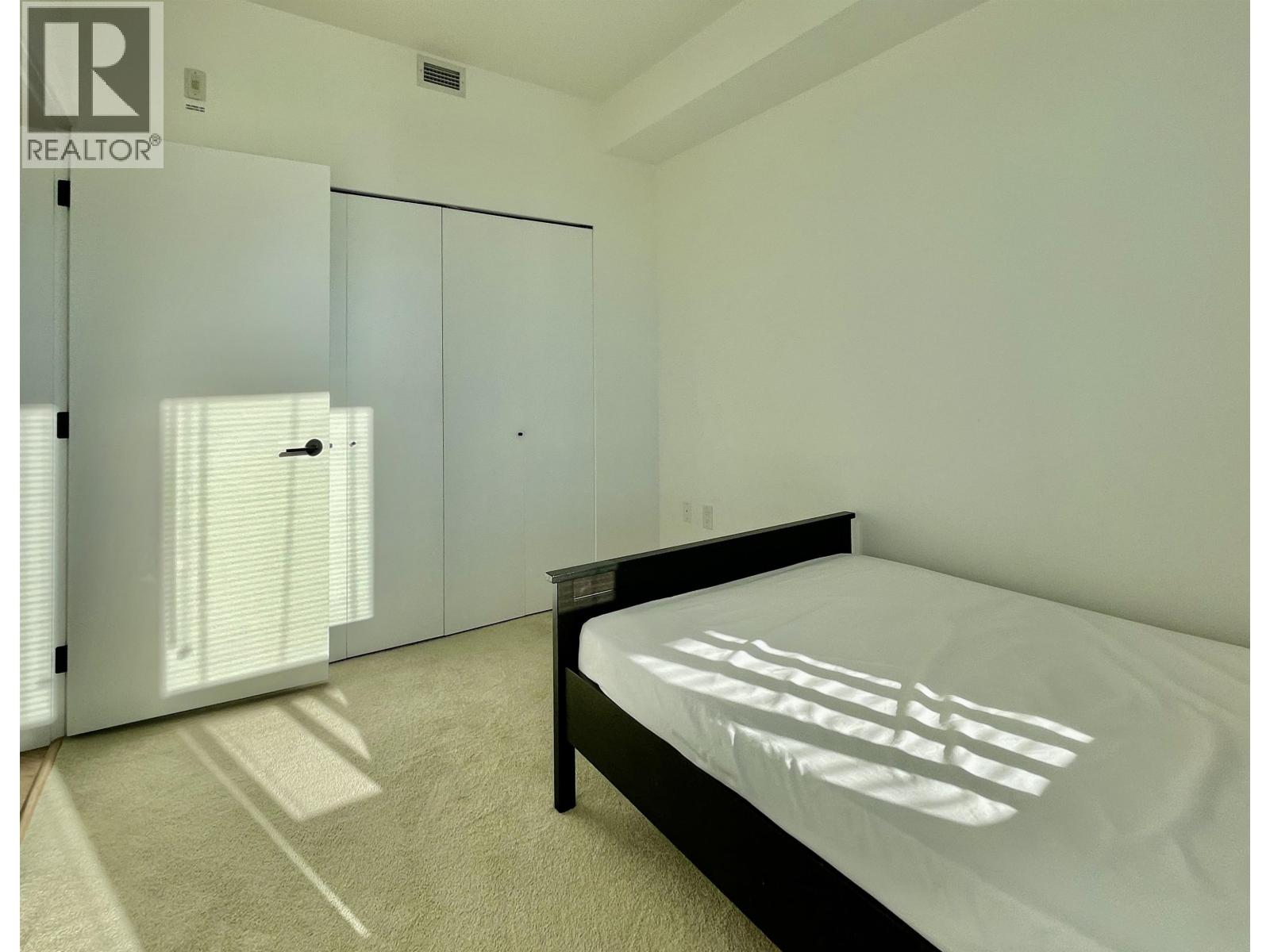 309 9228 Slopes Mews Property Photo 11