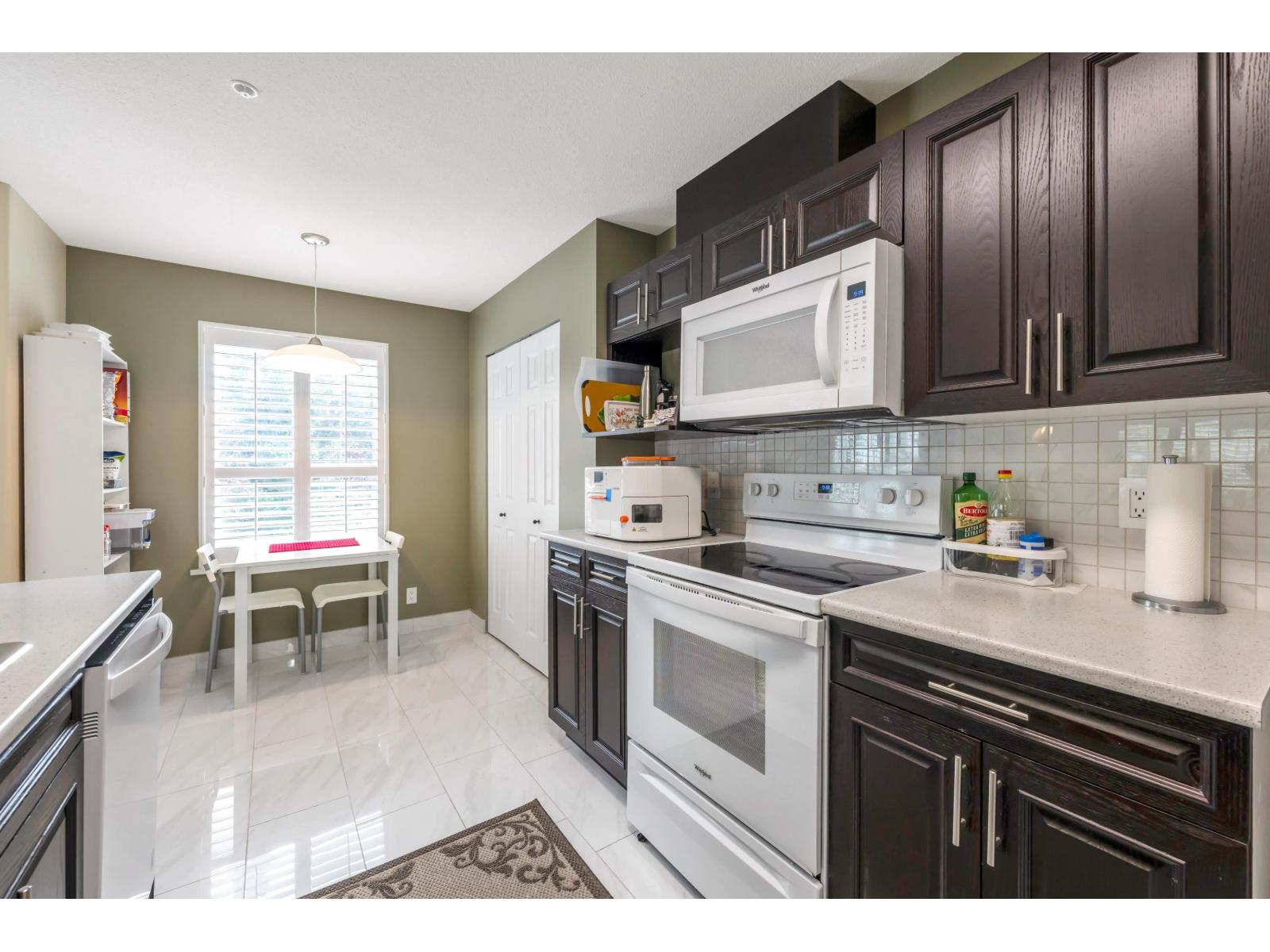 303 13870 70 Avenue Property Photo 12