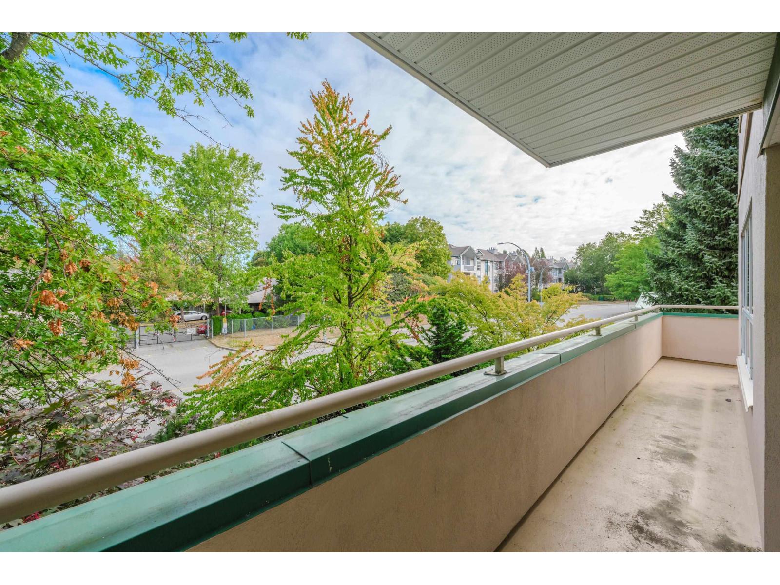 303 13870 70 Avenue Property Photo 26