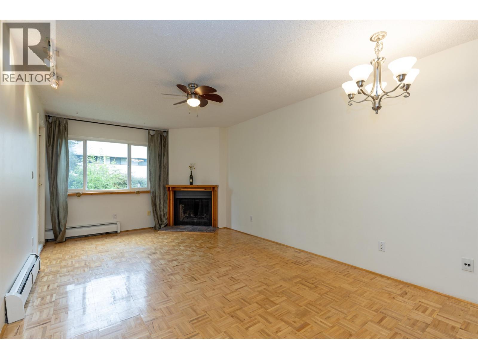 213 1209 Howie Avenue Property Photo 16