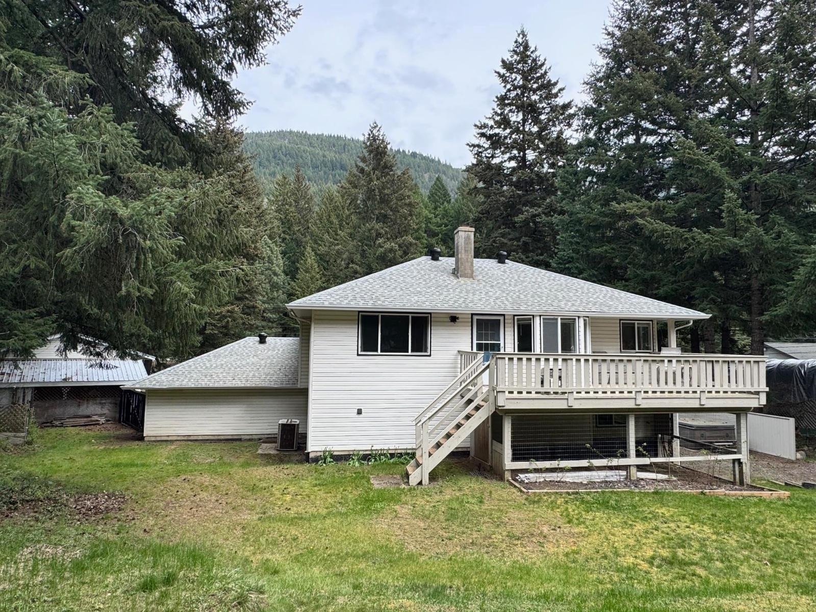 50615 Slanzi Road Property Photo 5