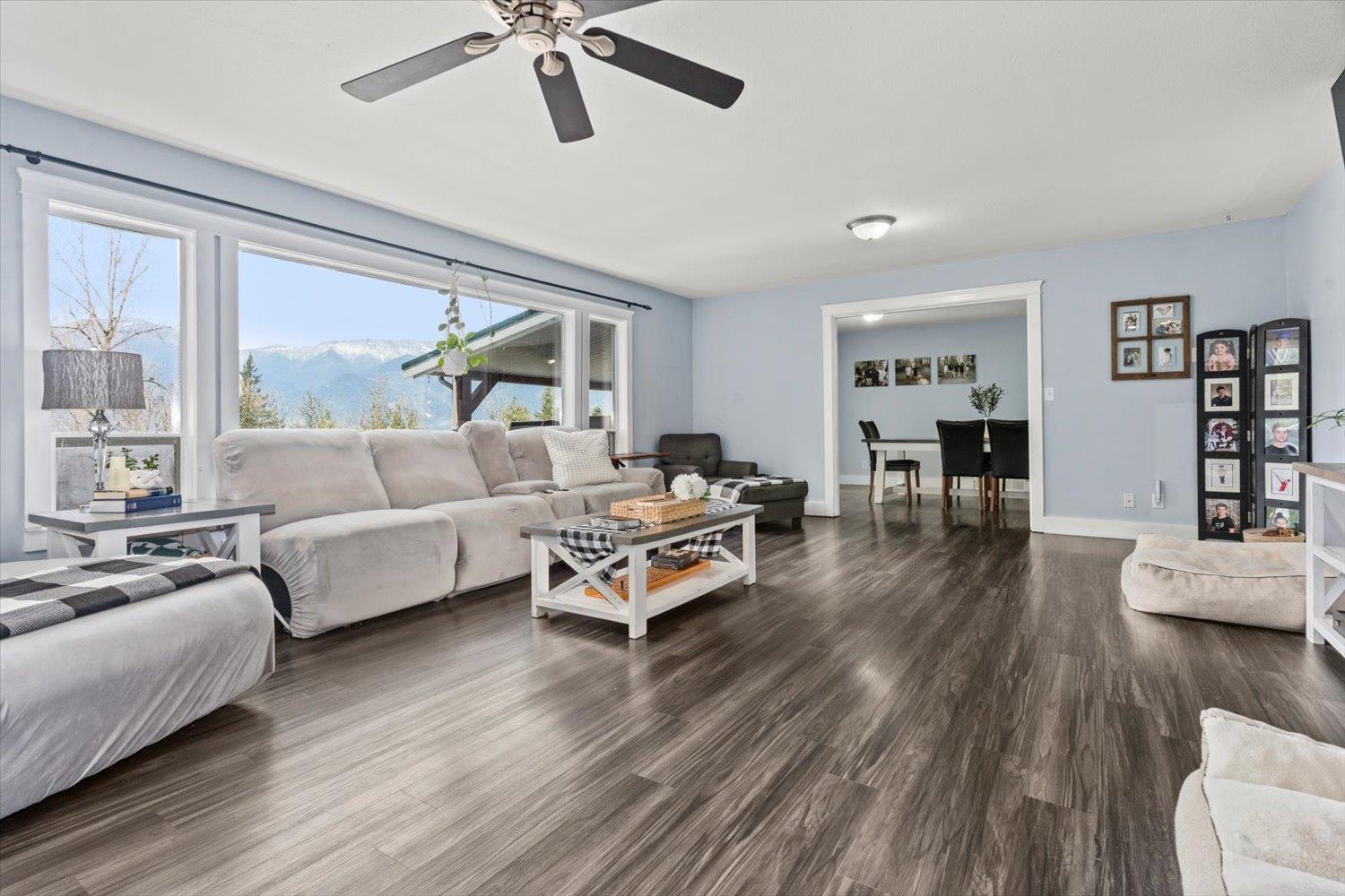43590 Chilliwack Mountain Road Property Photo 9