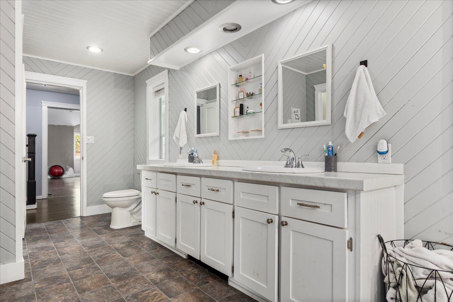43590 Chilliwack Mountain Road Property Photo 19