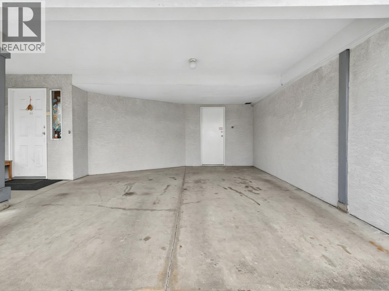 26 3111 Beckman Place Property Photo 3