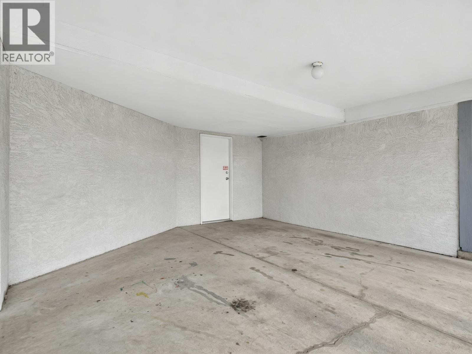 26 3111 Beckman Place Property Photo 4