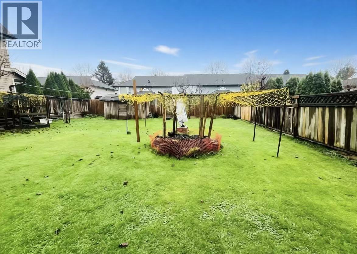 7600 Acheson Road Property Photo 4
