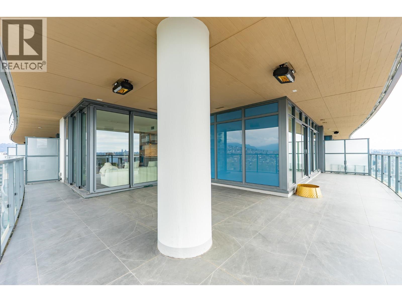 1904 4890 Lougheed Highway Property Photo 30
