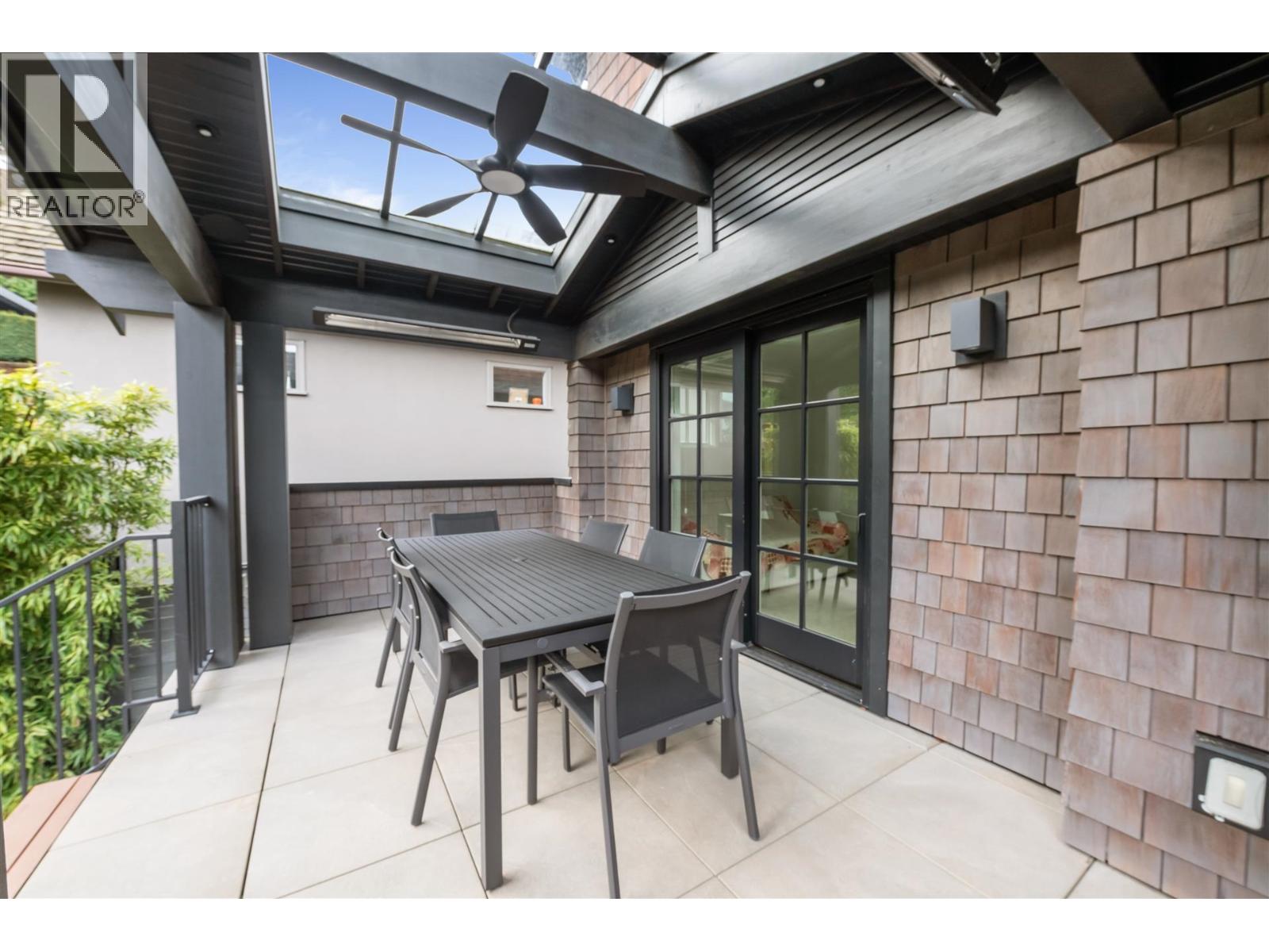 4546 Langara Avenue Property Photo 27