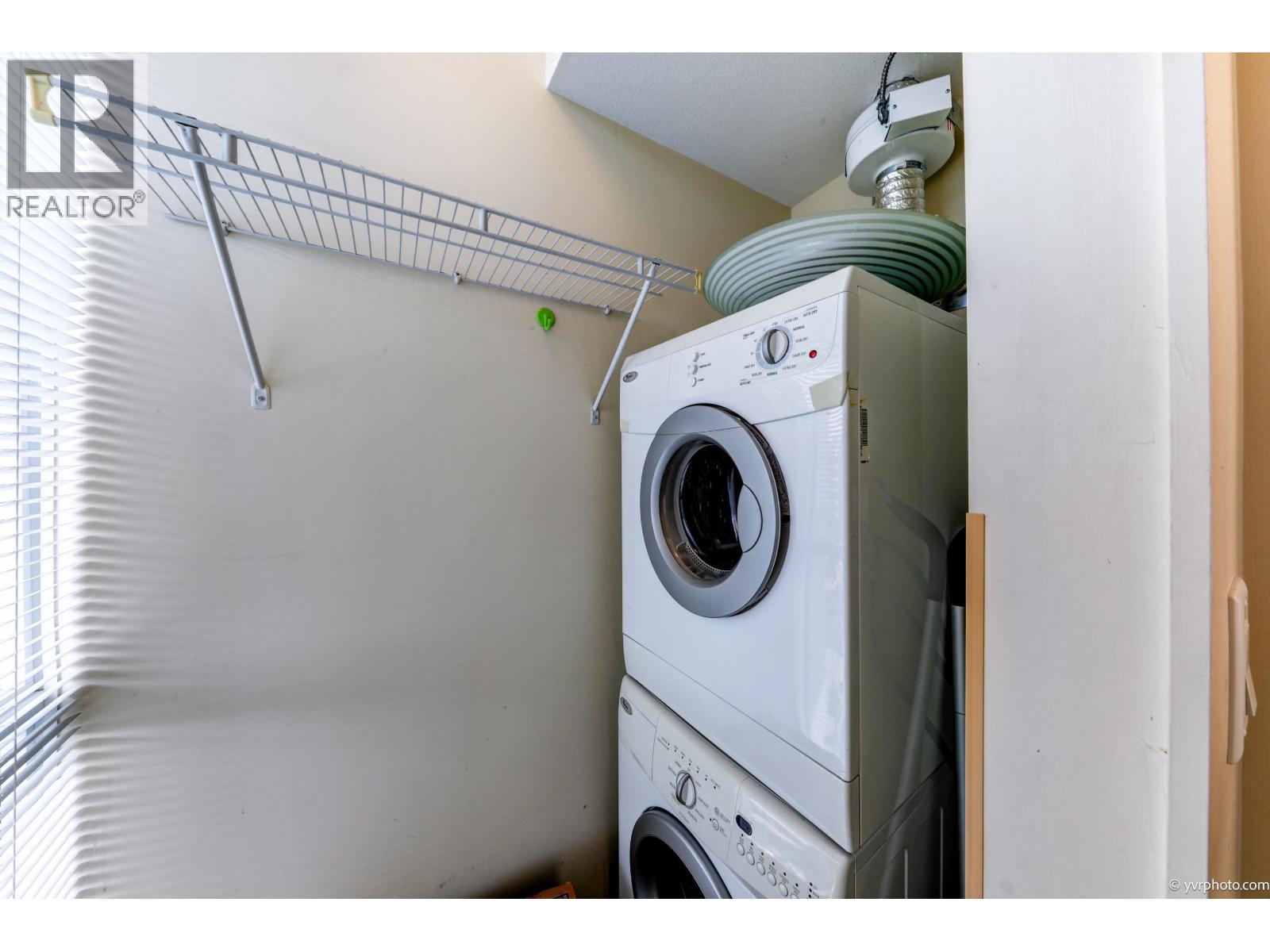 1005 6133 Buswell Street Property Photo 10