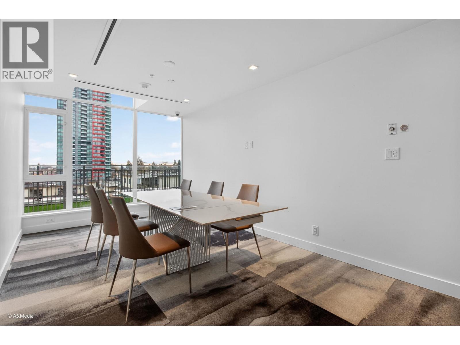 2603 6511 Sussex Avenue Property Photo 24