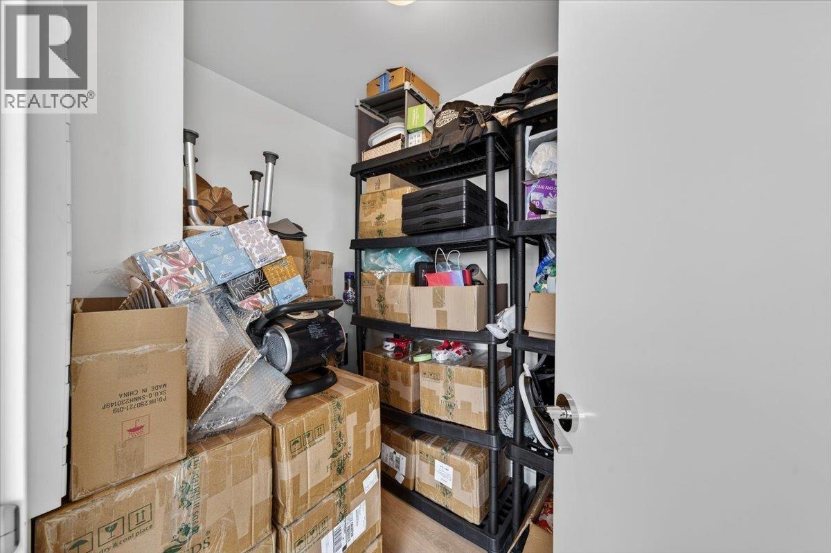 1403 3581 E Kent Avenue North Avenue Property Photo 18