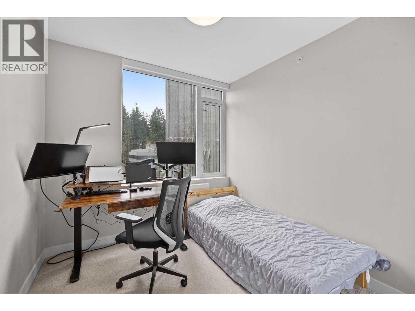 604 8761 University Crescent Property Photo 8