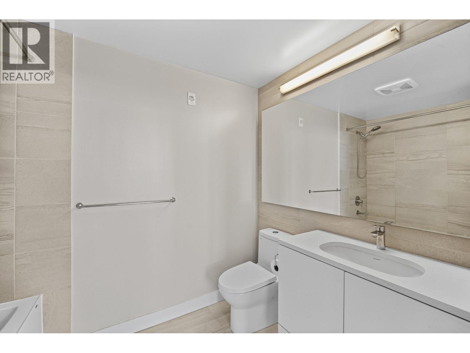 604 8761 University Crescent Property Photo 12