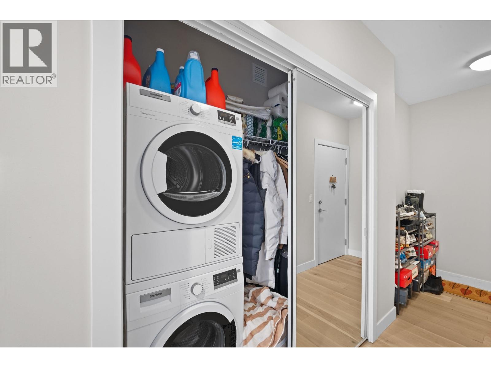 604 8761 University Crescent Property Photo 14